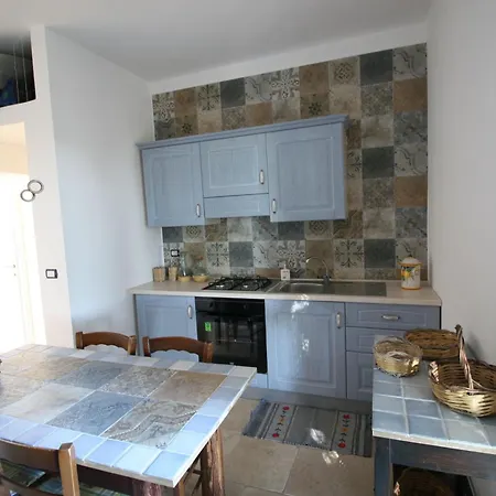 Ilaria S House Apartmán *